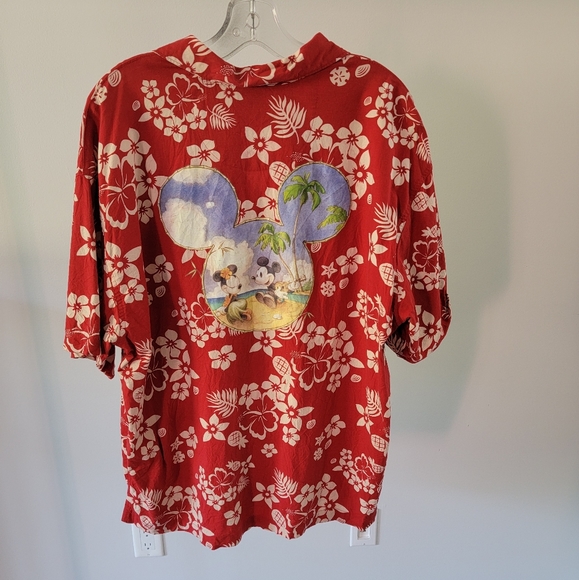 Authentic Vintage Disney Hawaiian Shirt - Picture 3 of 8